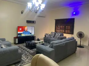 Single Room, Shared Apartment