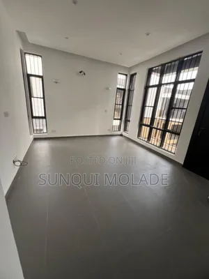 5bdrm Duplex in Victoria Island for rent