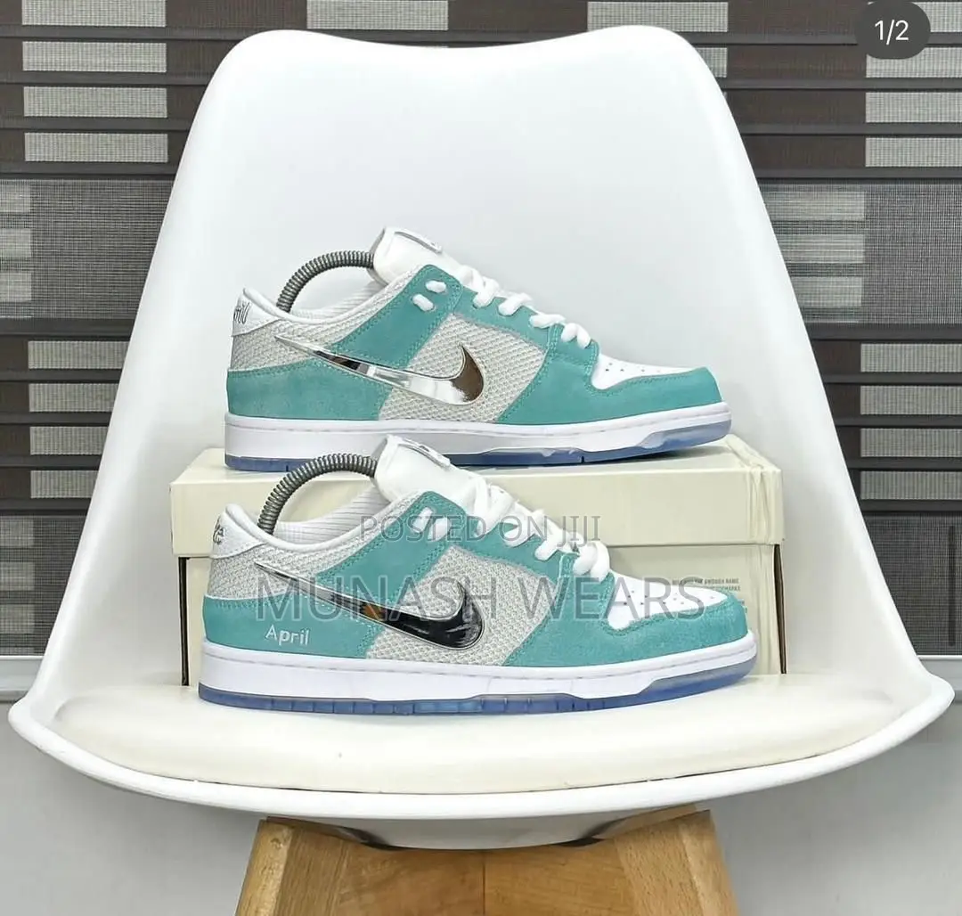 Nike Sb Dunk Low Pro Collection