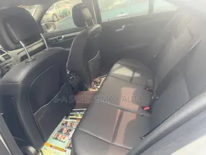 Mercedes-Benz C200 2010 Silver