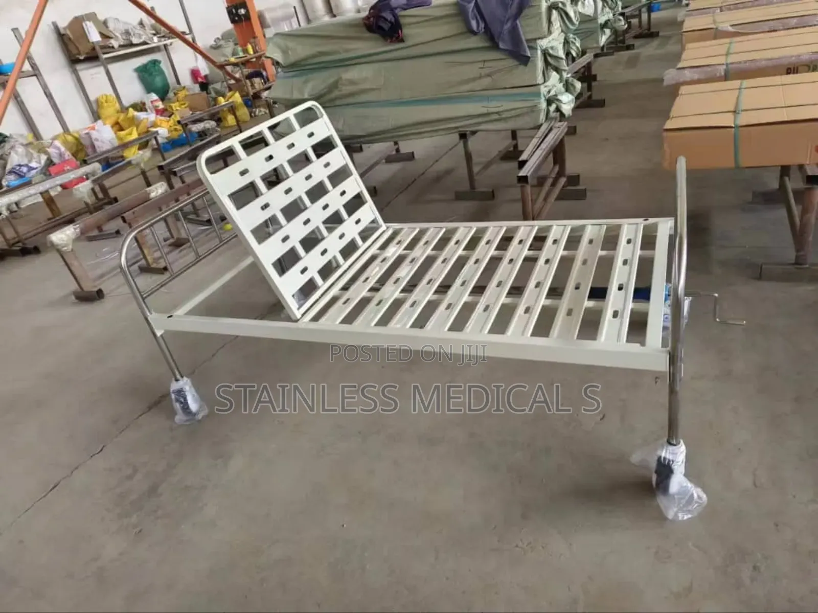 1 Crank Bed