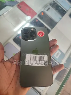 Apple iPhone 13 128 GB Gray