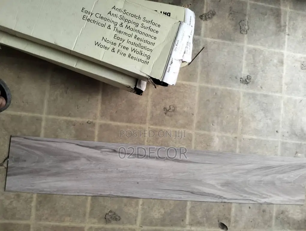 Vinyl Flooring For Homes And Offices And Rooms