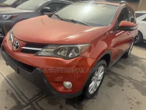 Toyota RAV4 2015 Orange