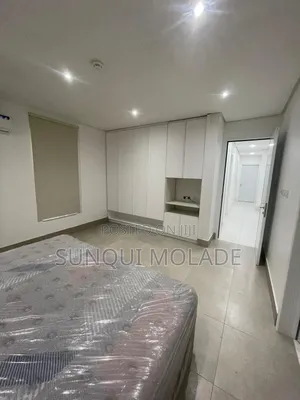 3bdrm Apartment in Banana Island for rent