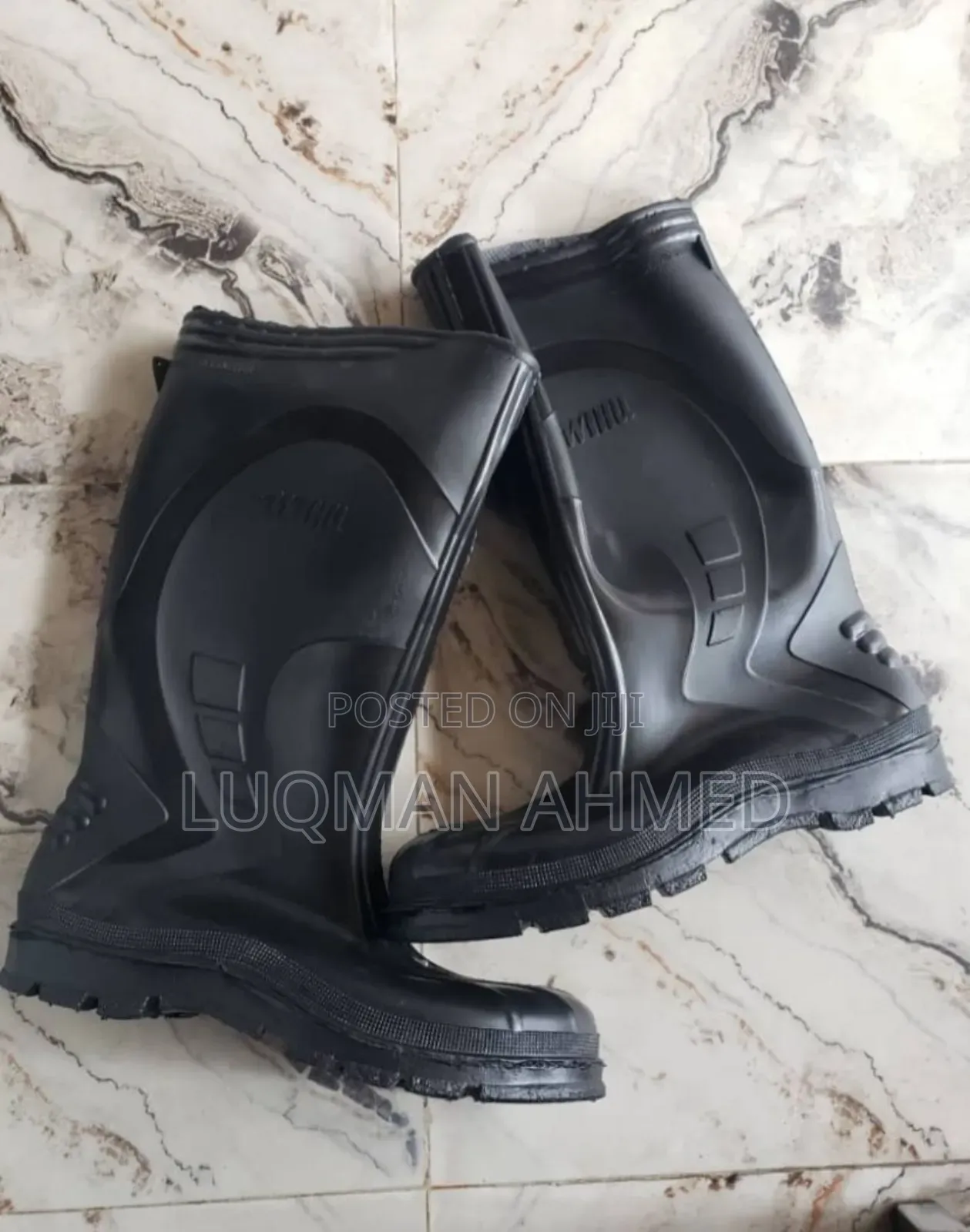 Wihu Black Rain Boot