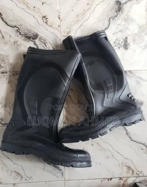 Wihu Black Rain Boot