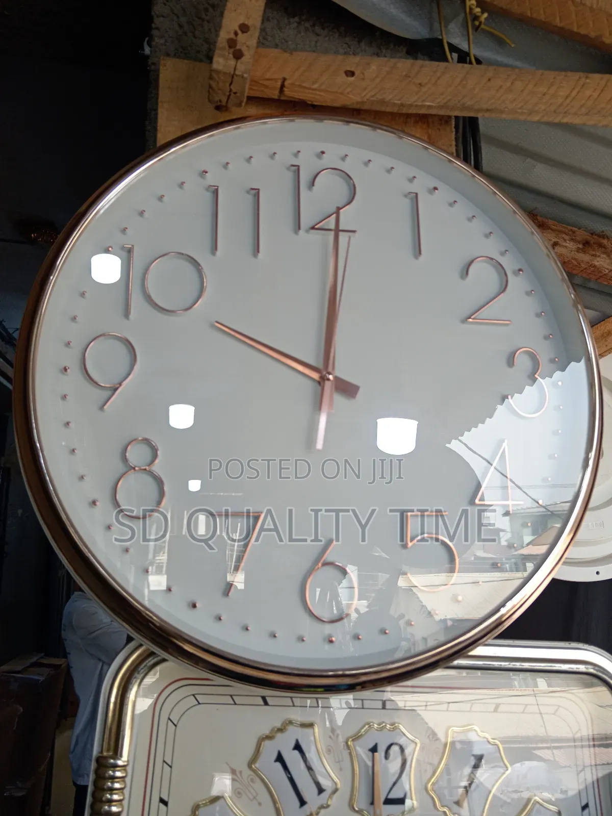 Home Quality Clock