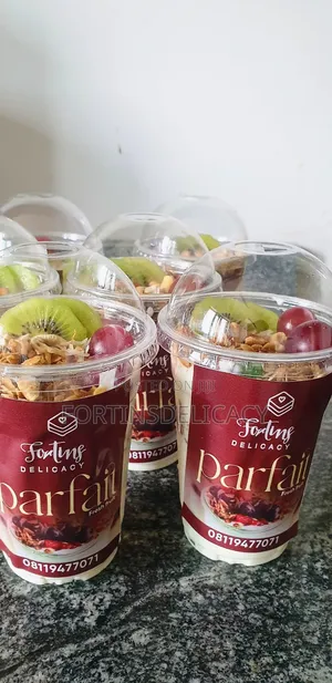 Fruity Youghurt Parfaits