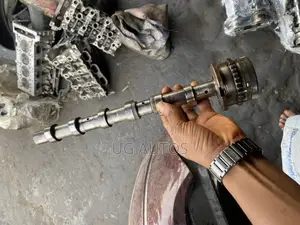 Tokunbo Camshaft Ml350 W166 (EL)