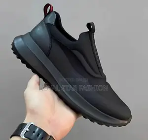 Photo - Nike Canvas