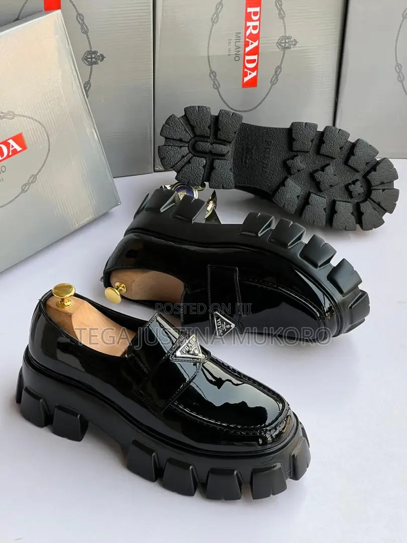 High Quality Prada Flat Shoes