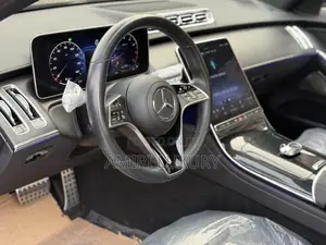Mercedes-Benz S-Class 2022 Black