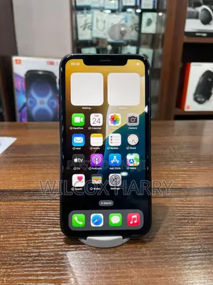 Apple iPhone XR 64 GB Black