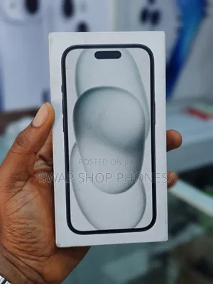 Photo - New Apple iPhone 15 128 GB Green