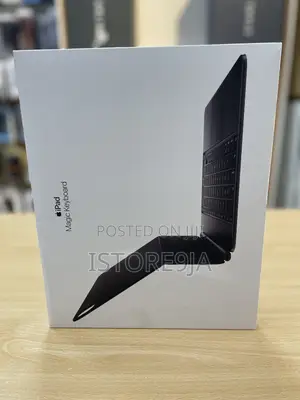 iPad Magic Keyboard M4