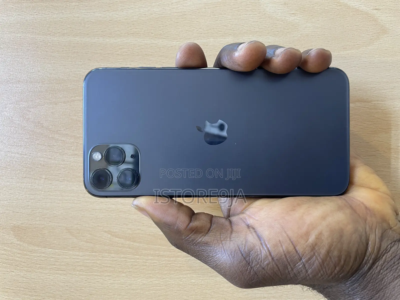 Apple iPhone 11 Pro Max 64 GB Gray