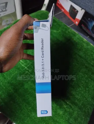 Hub 3.0 + Card Reader
