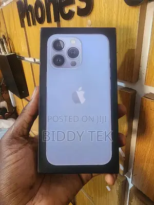 Photo - New Apple iPhone 13 Pro 128 GB Blue