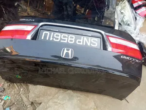 Booth Honda Accord 2003 Model