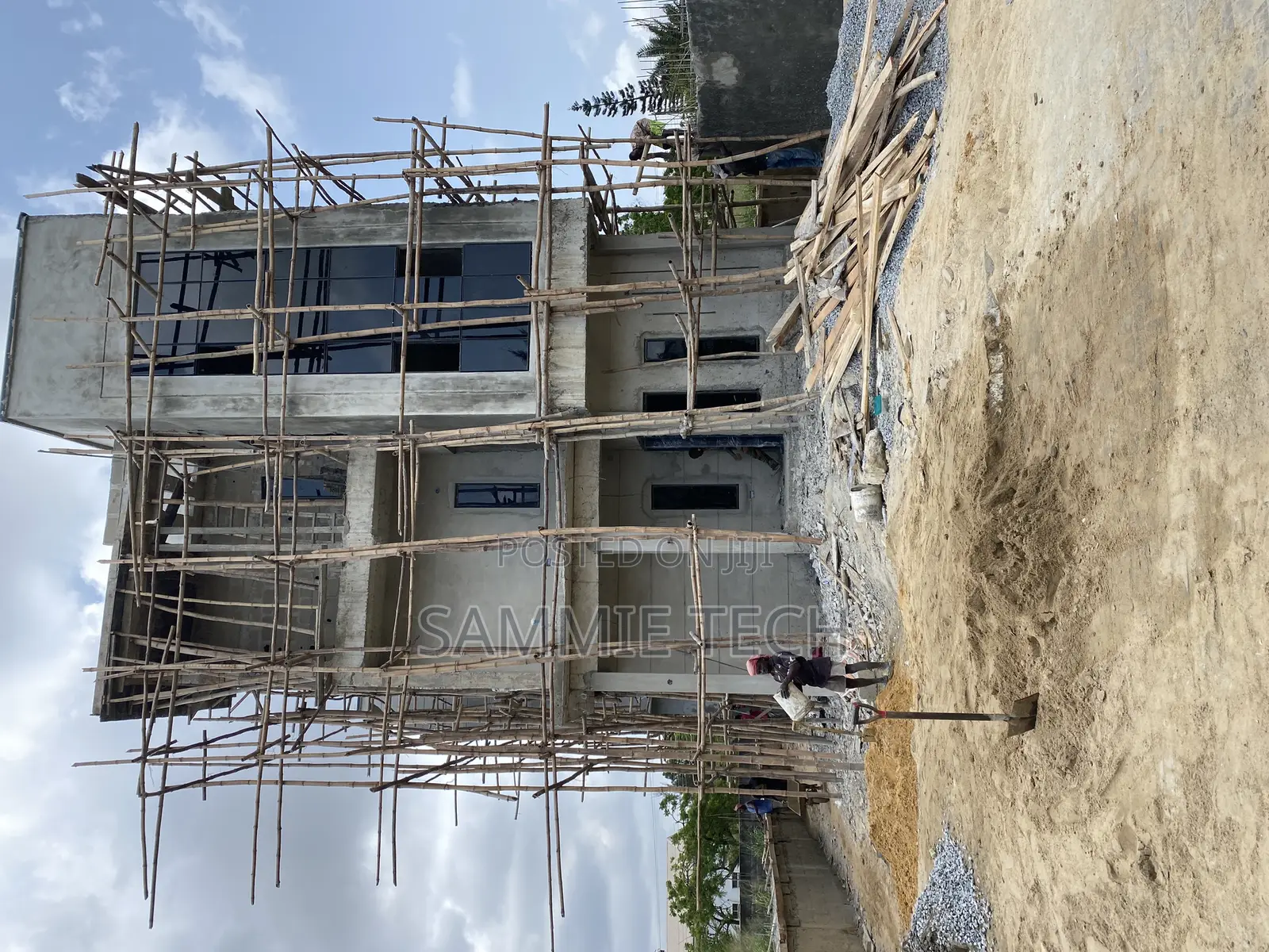Frameless Curtain Wall