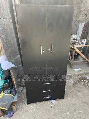 32 Inches by 6ft Wardrobe