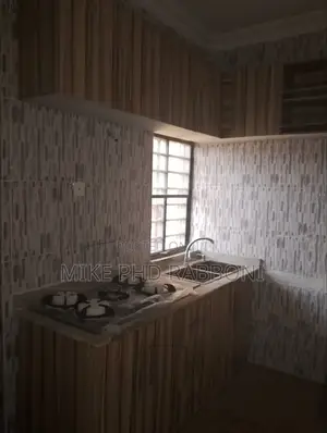 3bdrm Block of Flats in Premier Layout, Enugu for rent