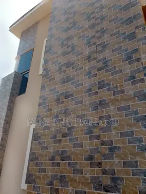 3bdrm Block of Flats in Premier Layout, Enugu for rent