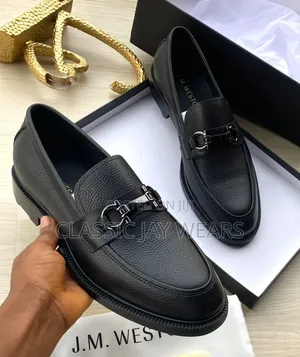 Exotic Sweet Plain Shoe for Men