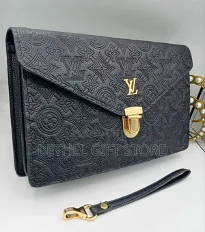Photo - Men's Purses and Bags
