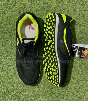 Comfortable Spikeless Golf Shoes
