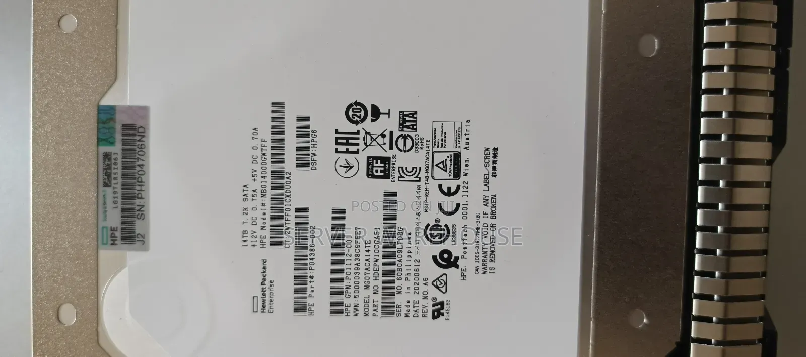 New Server HP ProLiant DL380 Gen10 64GB Intel Xeon HDD 4T