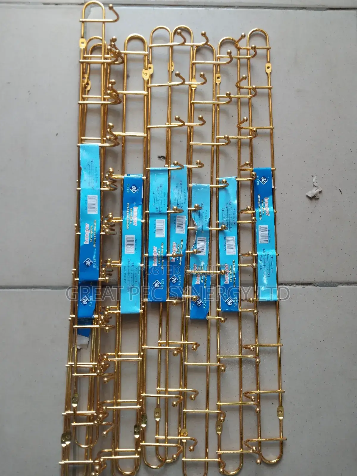 Kitchen Hanger and Hook (Gold Color)