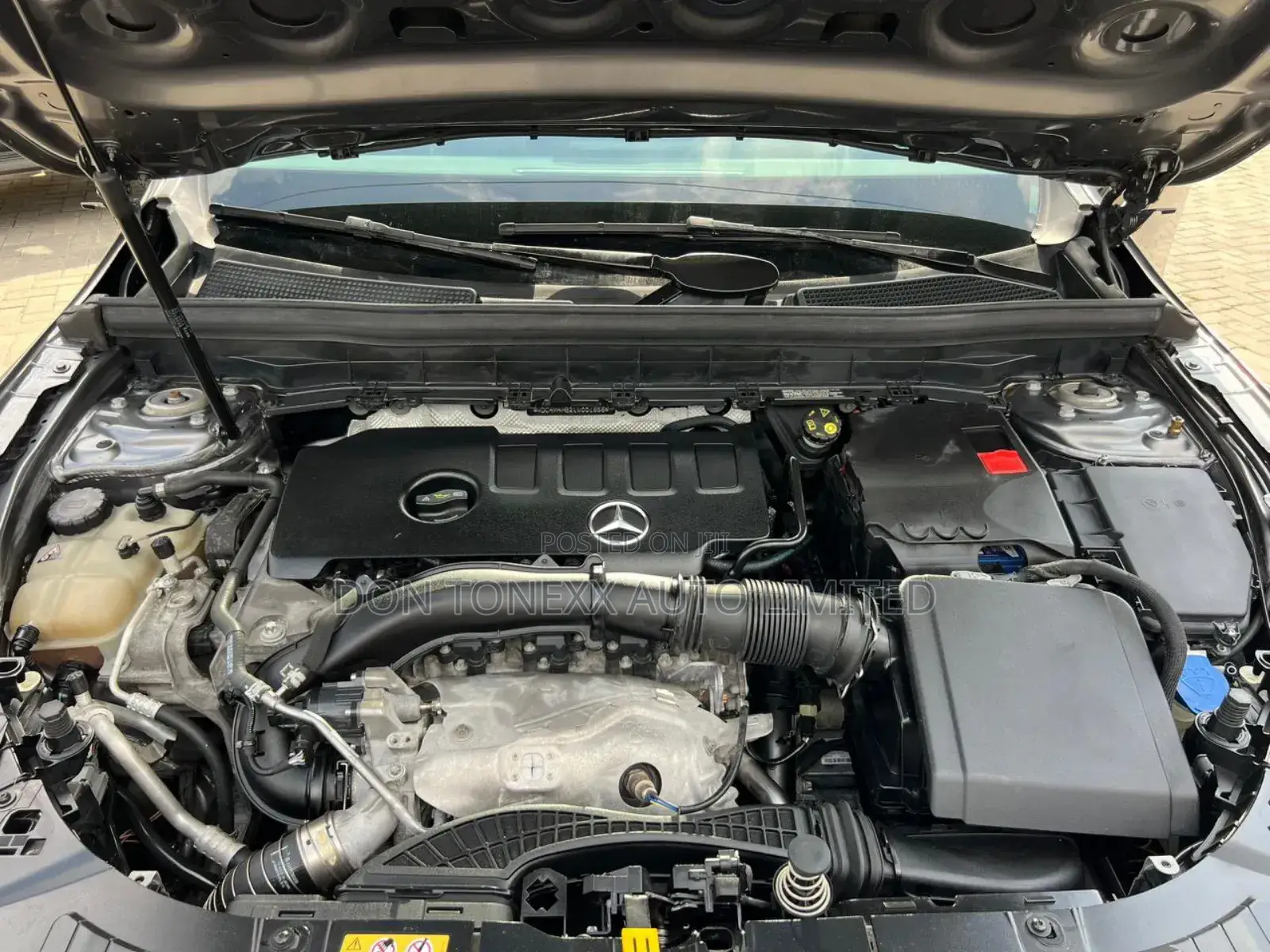 Mercedes-Benz GLB-Class GLB 250 4MATIC 2020 Gray
