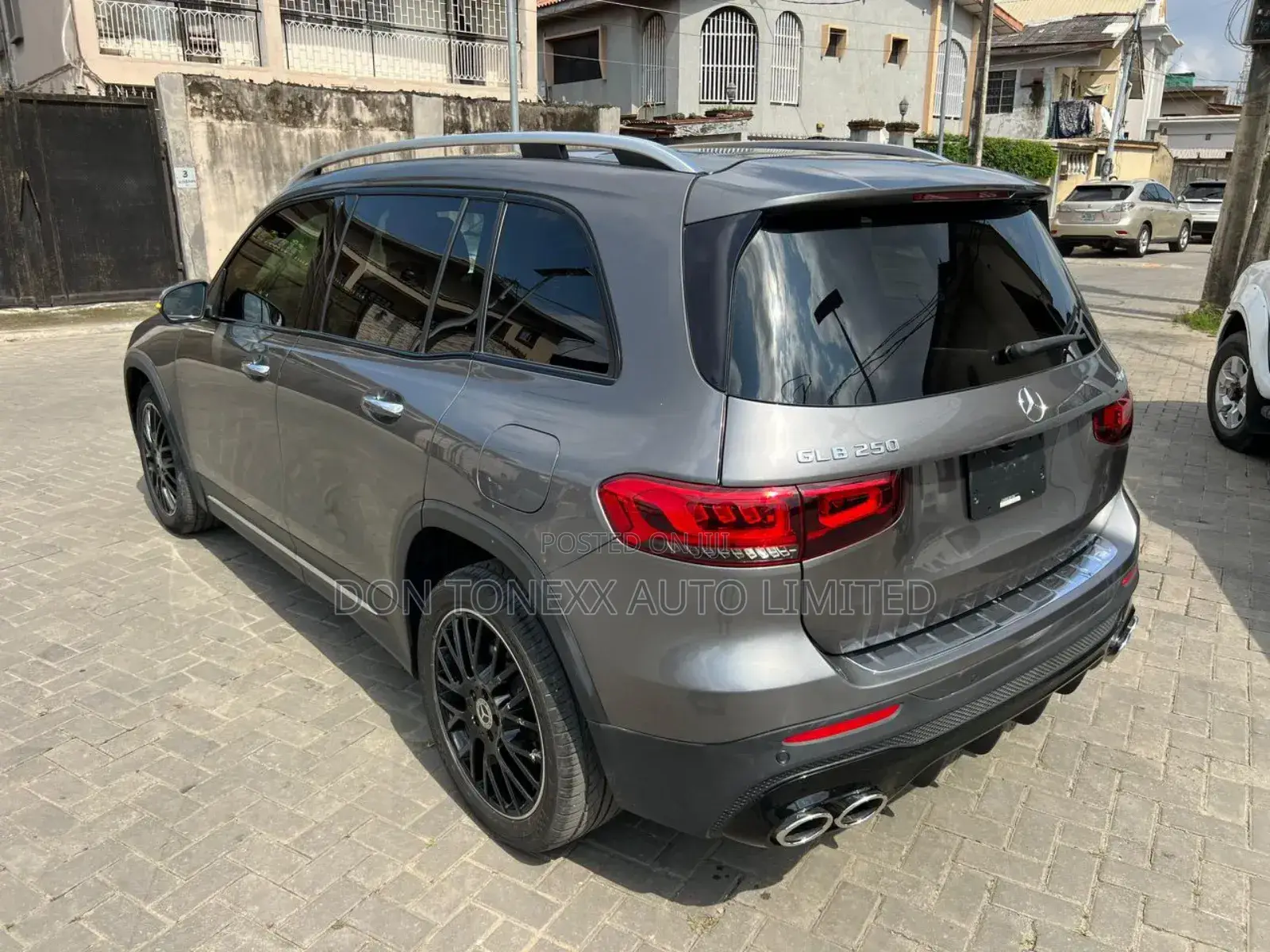 Mercedes-Benz GLB-Class GLB 250 4MATIC 2020 Gray