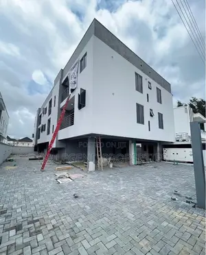 2bdrm Apartment in Ikota for sale