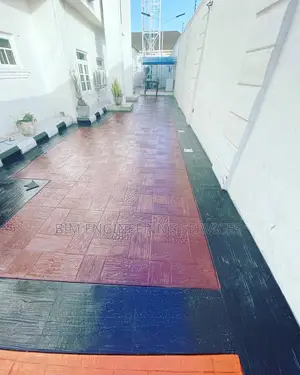 Photo - Acrylic Sealant Red And Black Paint