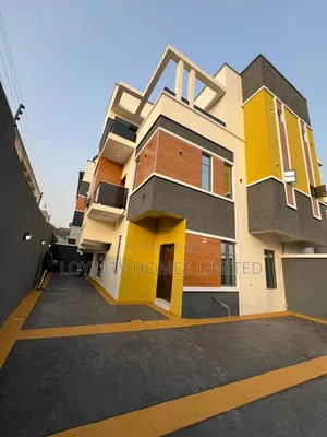 Photo - 4bdrm Duplex in Adeniyi Jones for sale
