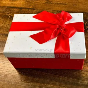 Photo - Red Hamper Box for Instant Pick Up