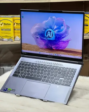 Laptop MSI Prestige 16 AI Studio 96GB Intel Core Ultra 9 SSD 4T