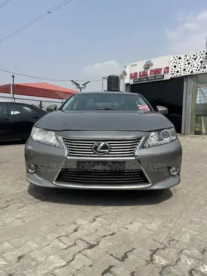 Lexus ES 350 FWD 2015 Gray