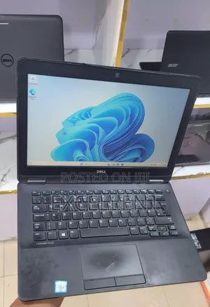 Laptop Dell Latitude 12 E7270 8GB Intel Core I5 SSD 256GB