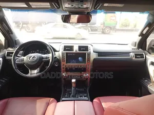 Lexus GX 460 2021 White