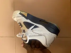 Clean Air Jordan Sneakers