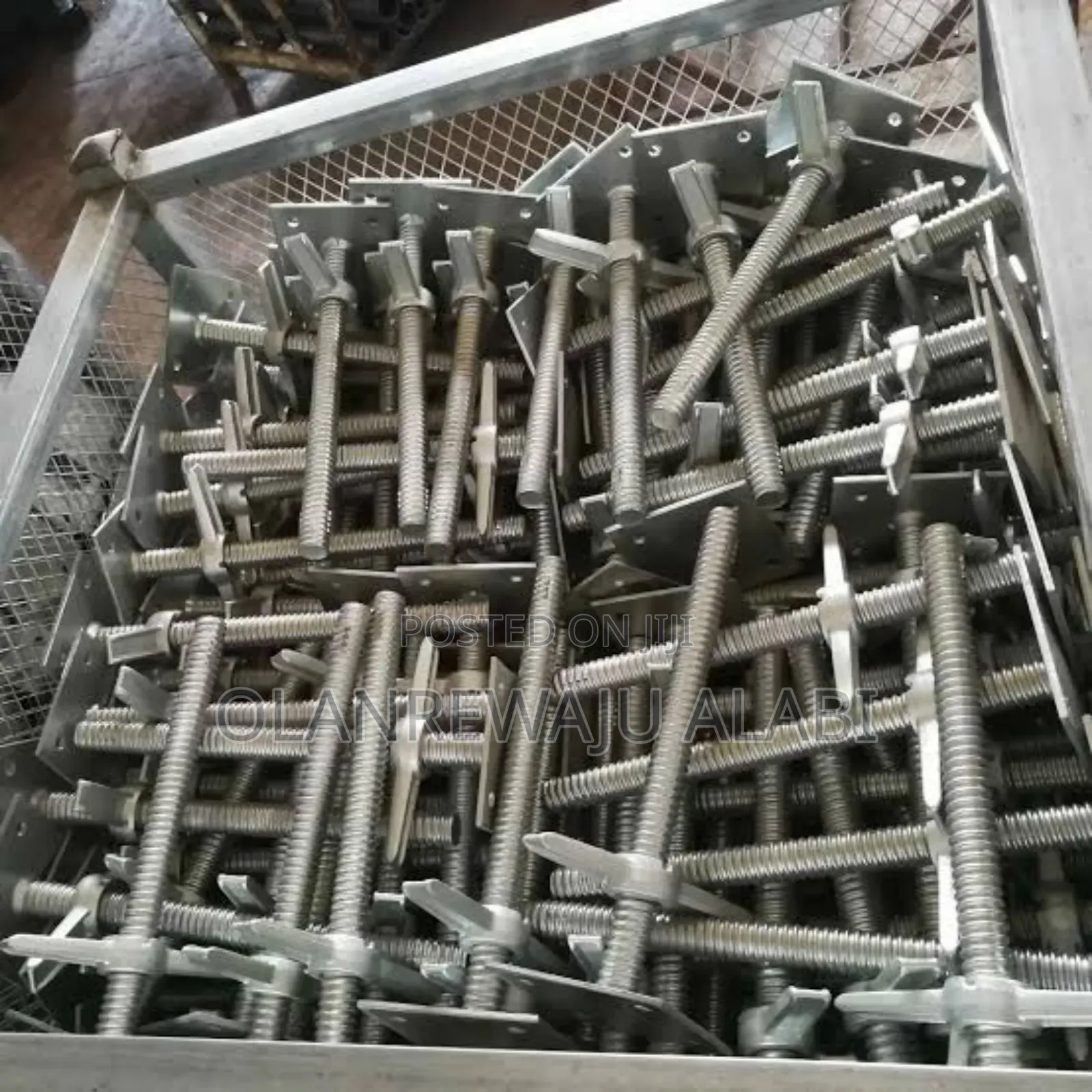 Adjustable Galvanized Screw Jack