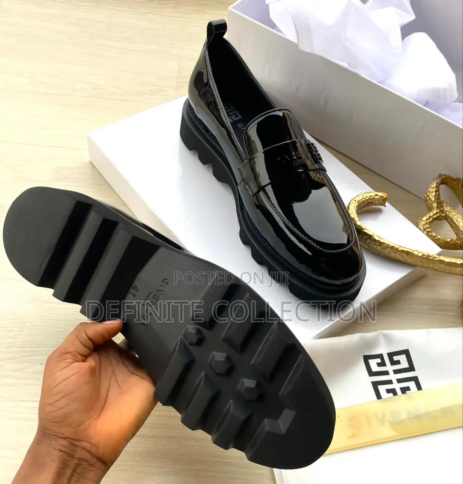 GIVENCHY Top Shoe