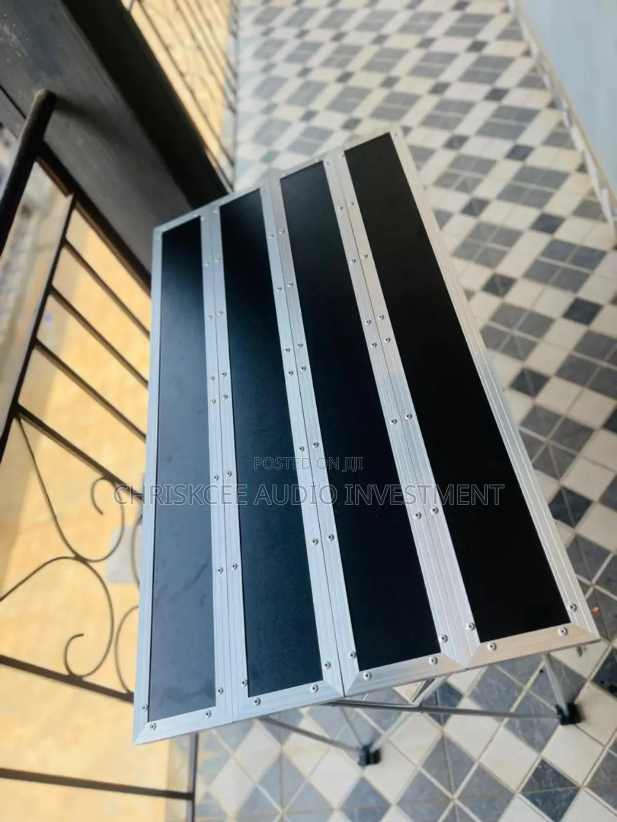 Dj Table Stage Stand With Top Mat