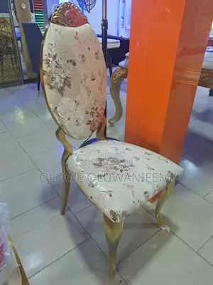 Classic Luxury Golden Dining Table With Chairs Set