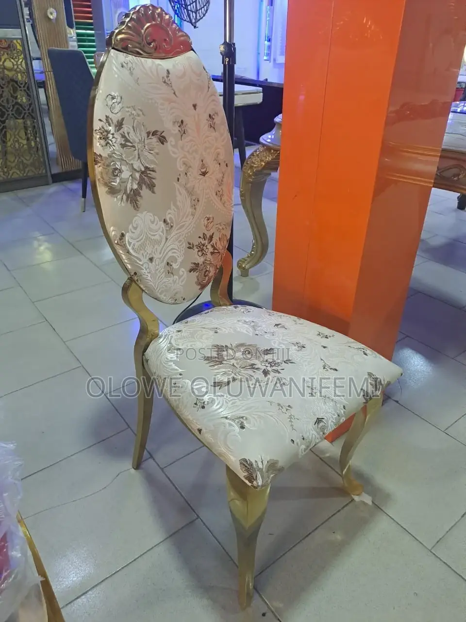 Classic Luxury Golden Dining Table With Chairs Set