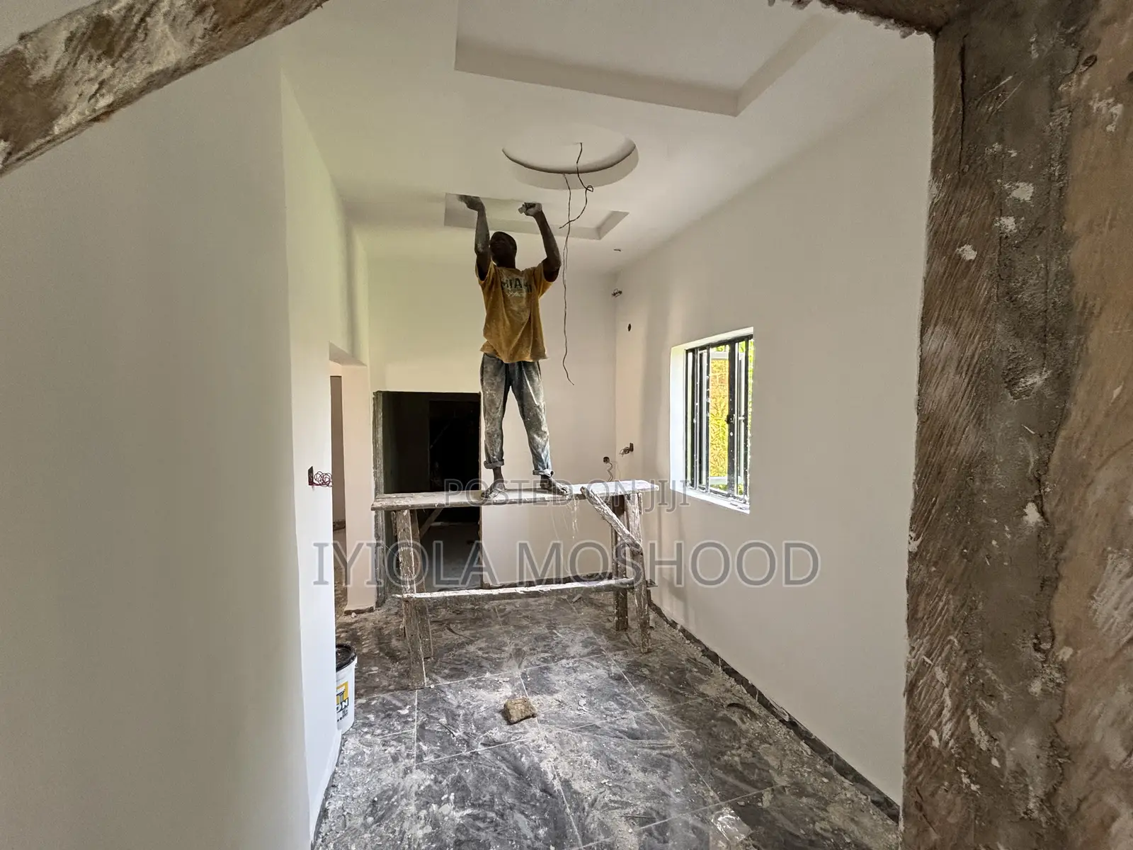 Building Contractor